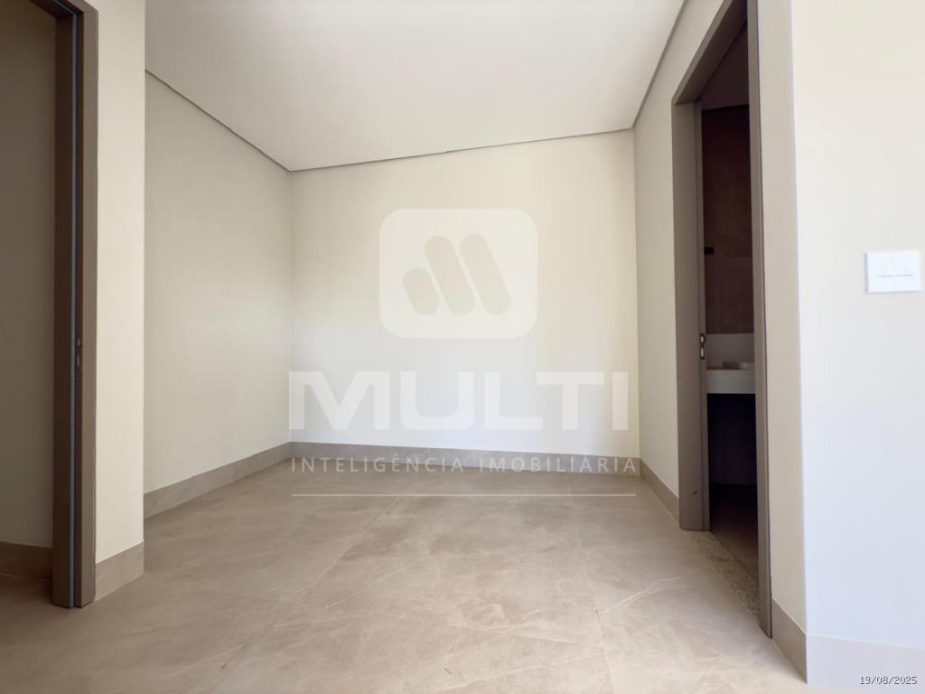 Casa de Condomínio à venda com 4 quartos, 465m² - Foto 20