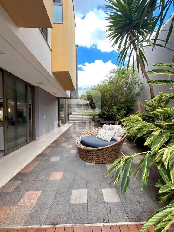 Casa de Condomínio à venda com 3 quartos, 466m² - Foto 8