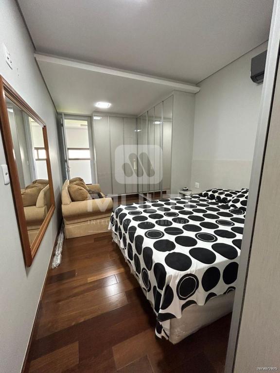 Casa de Condomínio à venda com 3 quartos, 466m² - Foto 15
