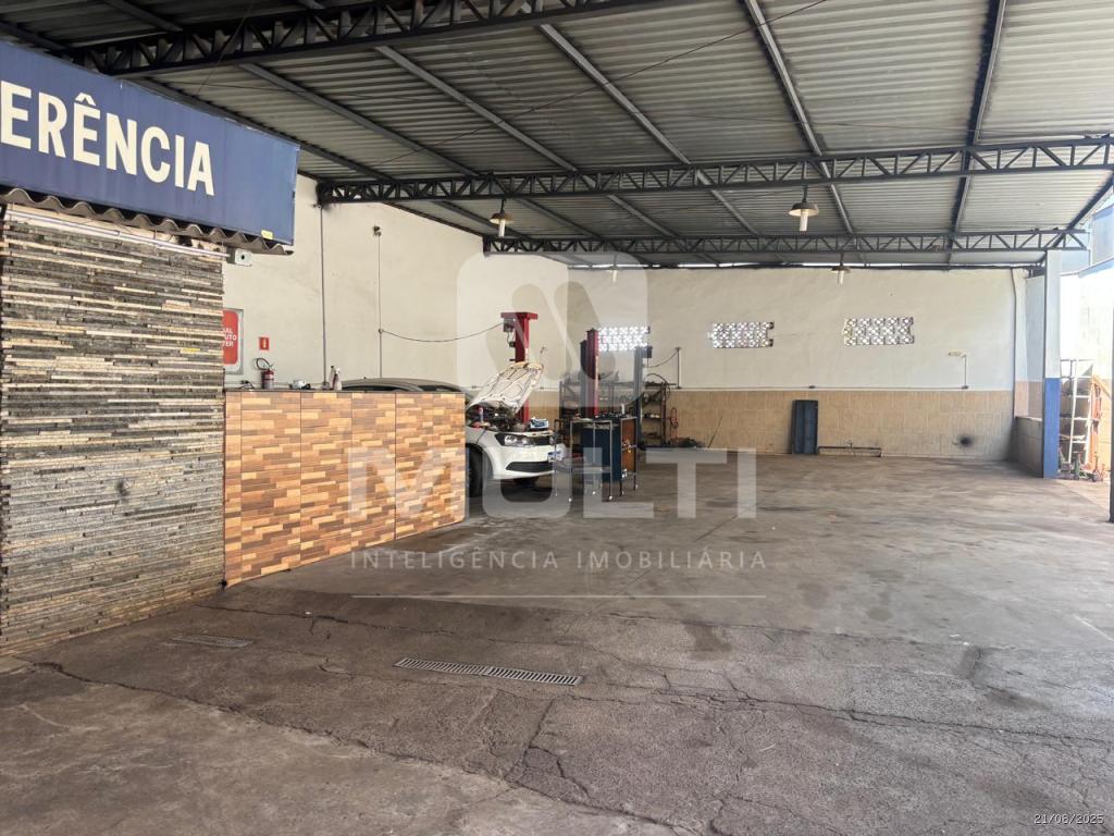 Casa, 1 quarto, 200 m² - Foto 2