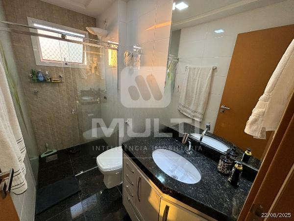 Apartamento à venda com 3 quartos, 137m² - Foto 38