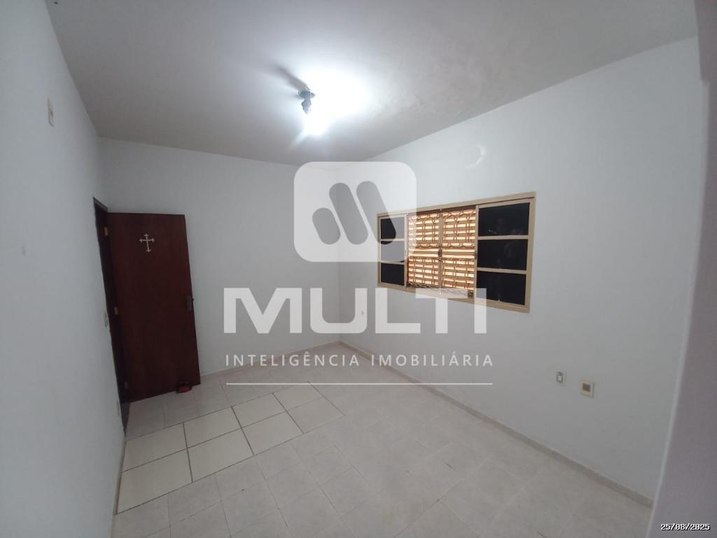 Casa à venda com 3 quartos, 215m² - Foto 6