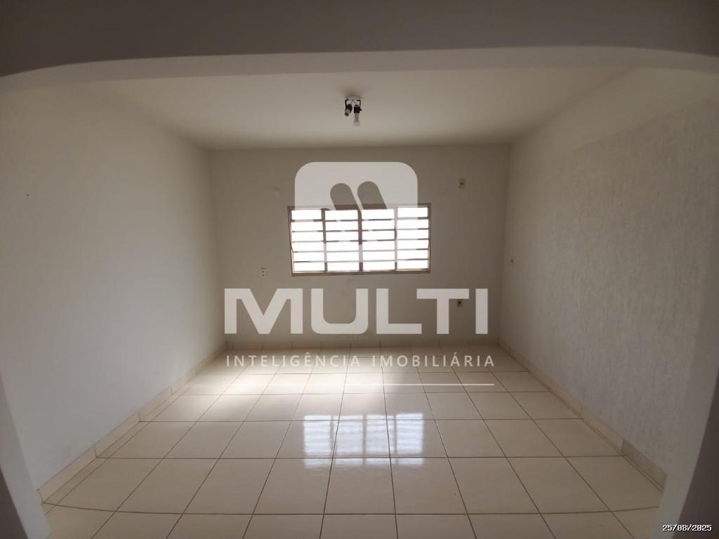 Casa à venda com 3 quartos, 215m² - Foto 7