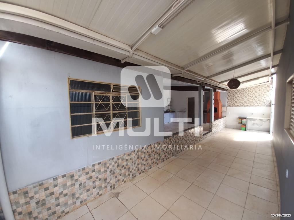 Casa à venda com 3 quartos, 215m² - Foto 14