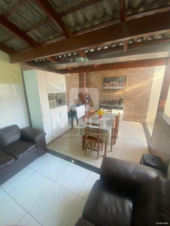 Casa, 3 quartos, 120 m² - Foto 2