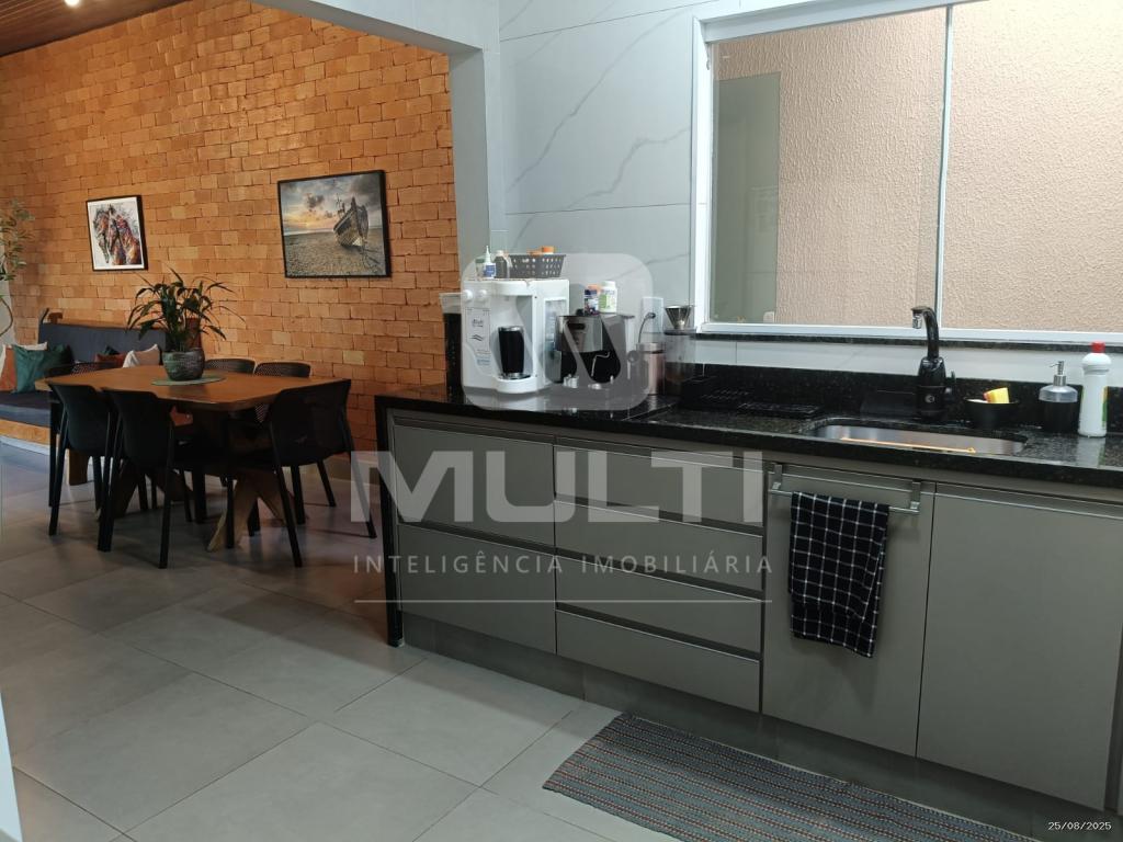 Casa à venda com 3 quartos, 120m² - Foto 11