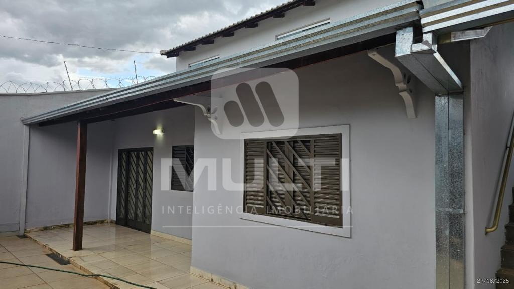Casa à venda com 3 quartos, 286m² - Foto 7