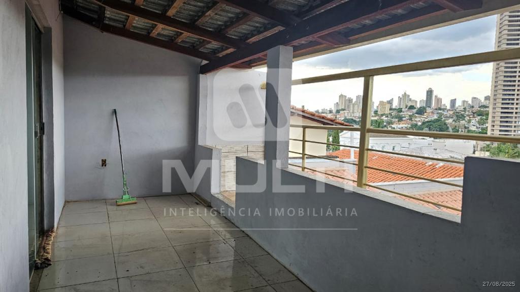 Casa à venda com 3 quartos, 286m² - Foto 21