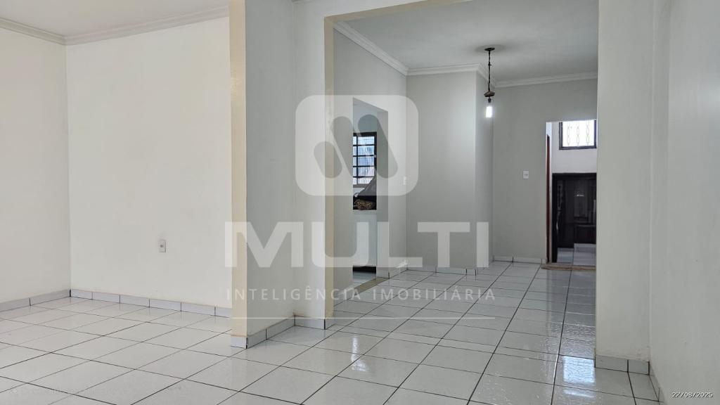 Casa à venda com 3 quartos, 286m² - Foto 61
