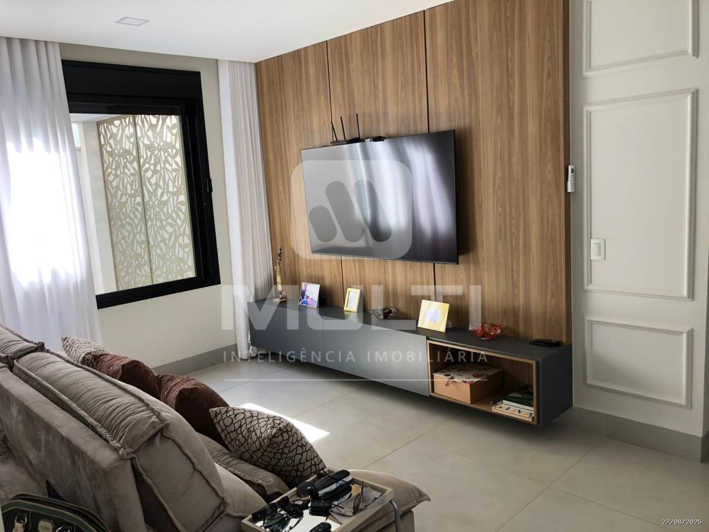 Casa, 3 quartos, 286 m² - Foto 1