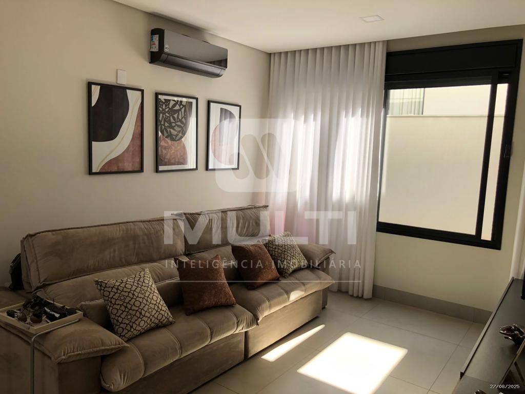 Casa, 3 quartos, 286 m² - Foto 3