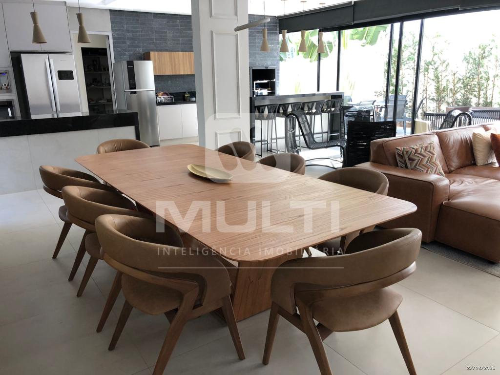 Casa, 3 quartos, 286 m² - Foto 8