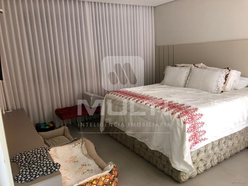 Casa, 3 quartos, 286 m² - Foto 32