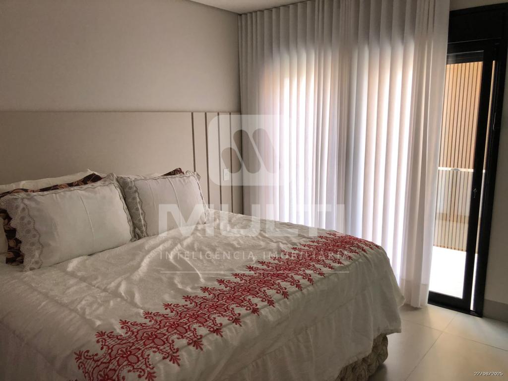 Casa, 3 quartos, 286 m² - Foto 35