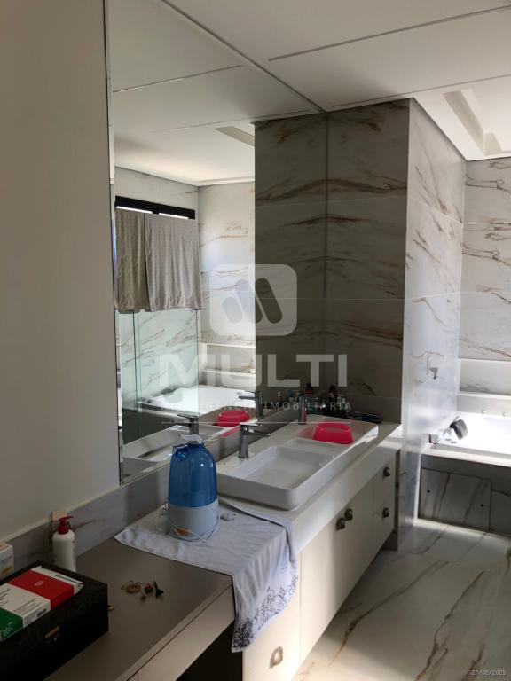 Casa, 3 quartos, 286 m² - Foto 44