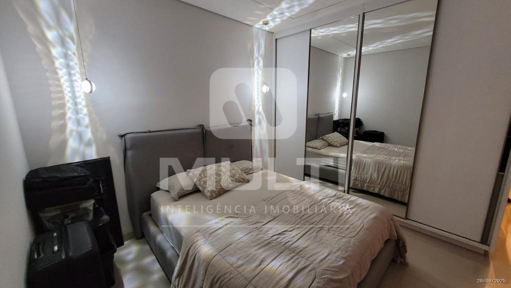 Apartamento à venda com 3 quartos, 96m² - Foto 11