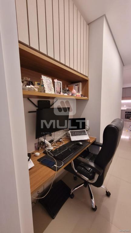 Apartamento à venda com 3 quartos, 96m² - Foto 17