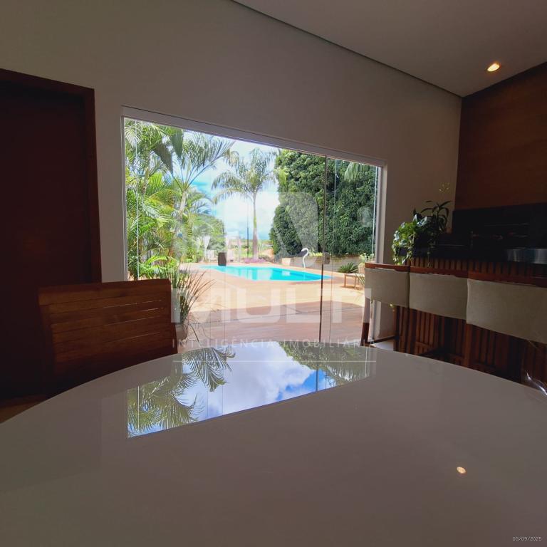 Casa, 3 quartos, 175 m² - Foto 1