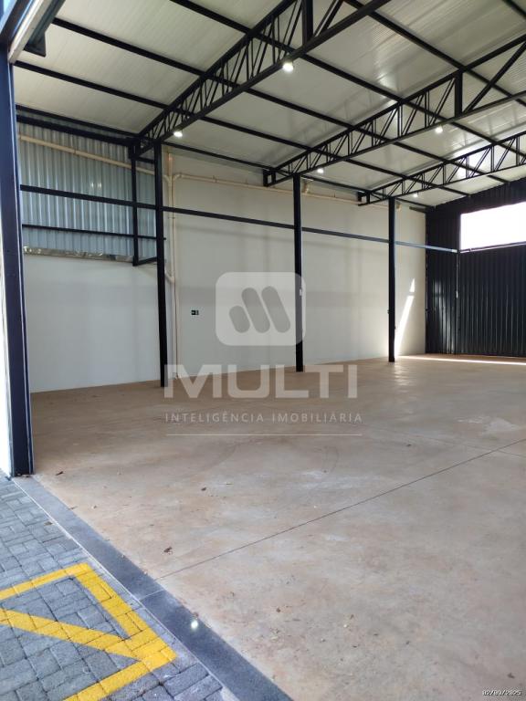 Casa, 1 quarto, 370 m² - Foto 1