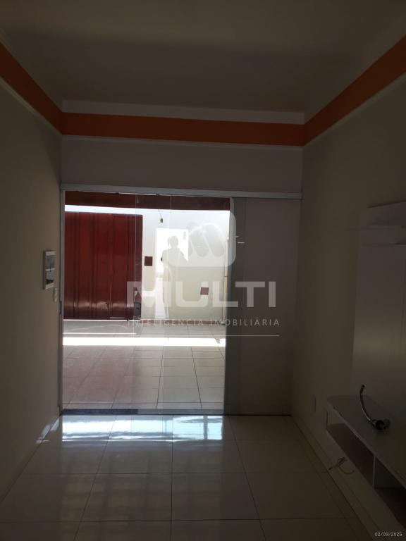 Casa à venda com 2 quartos, 70m² - Foto 4