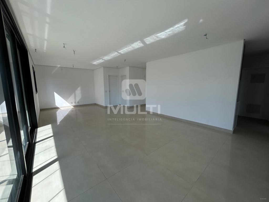 Apartamento à venda com 3 quartos, 203m² - Foto 7