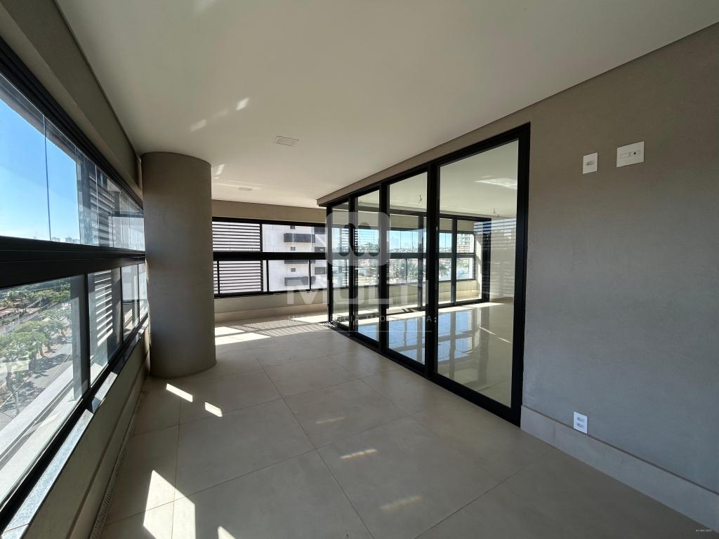 Apartamento à venda com 3 quartos, 203m² - Foto 9