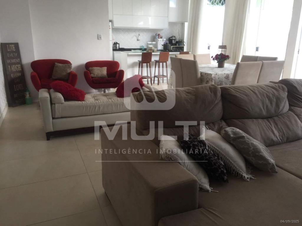 Casa, 3 quartos, 150 m² - Foto 1