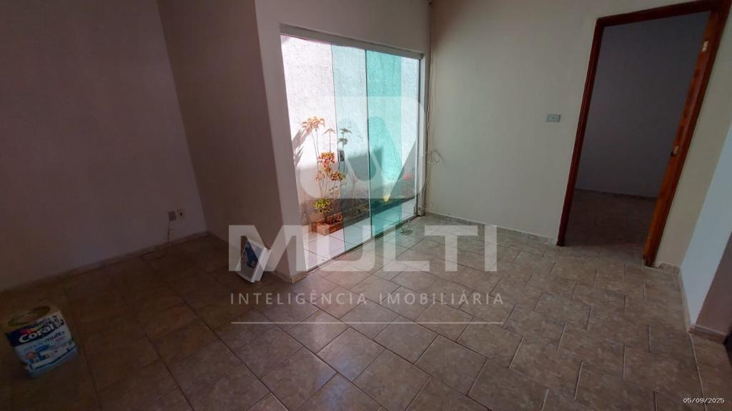 Casa, 2 quartos, 80 m² - Foto 1