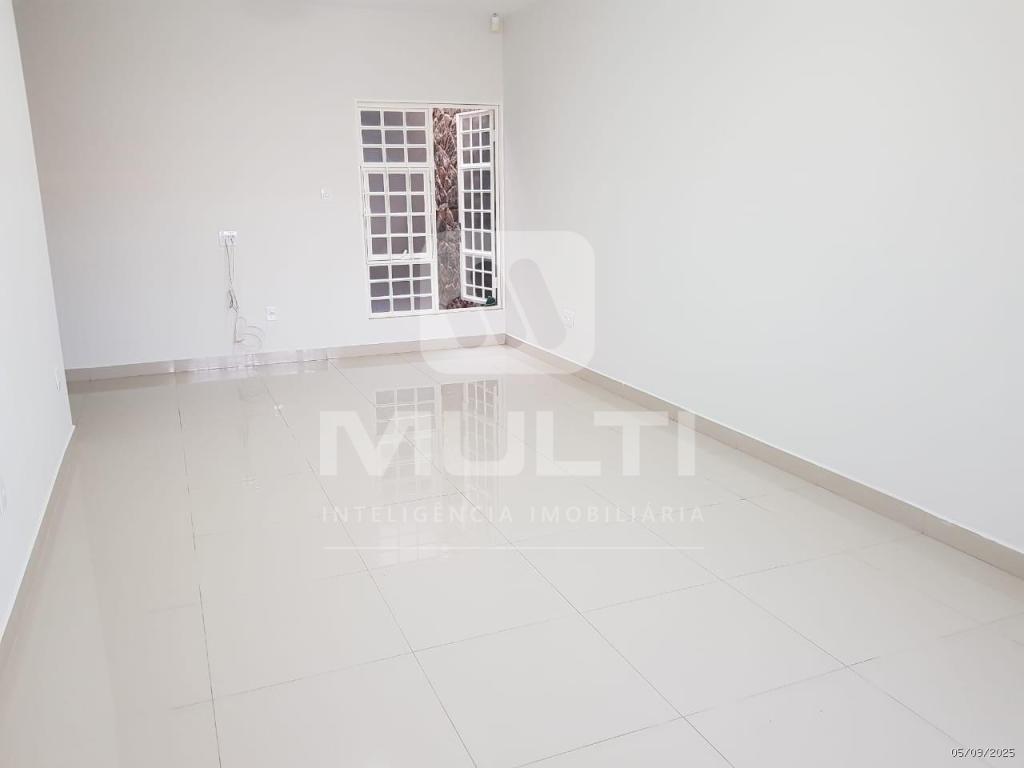 Casa, 4 quartos, 230 m² - Foto 3