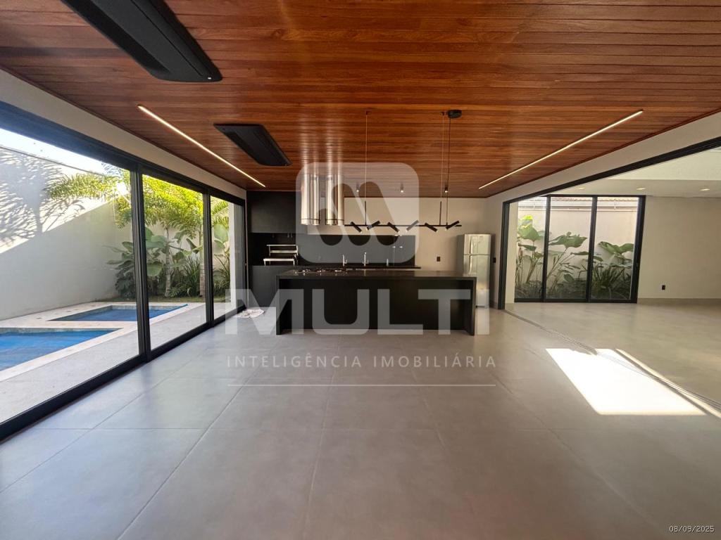 Casa à venda com 4 quartos, 363m² - Foto 10
