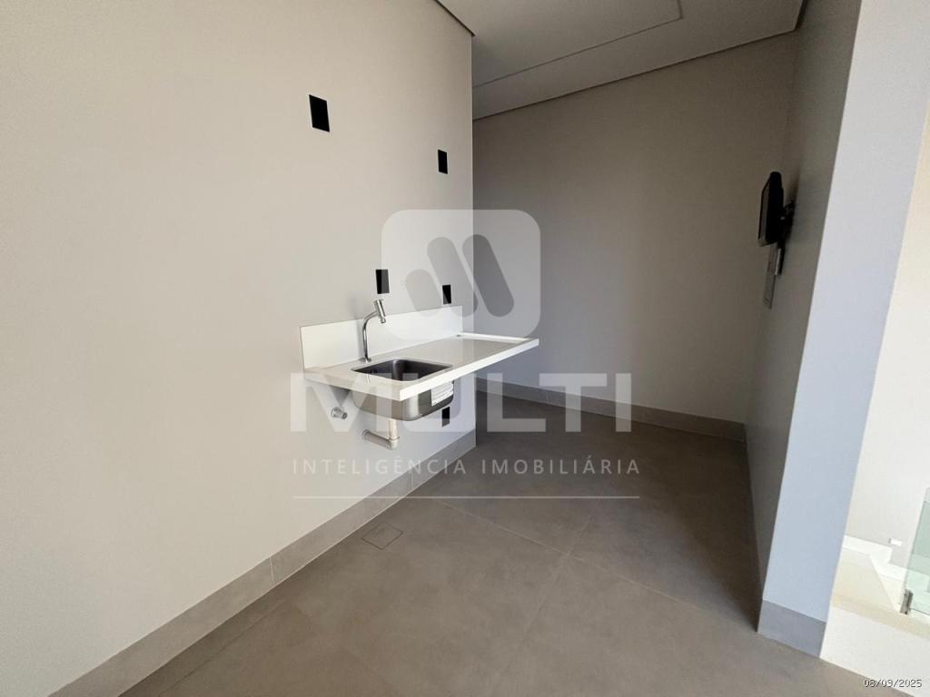 Casa à venda com 4 quartos, 363m² - Foto 28