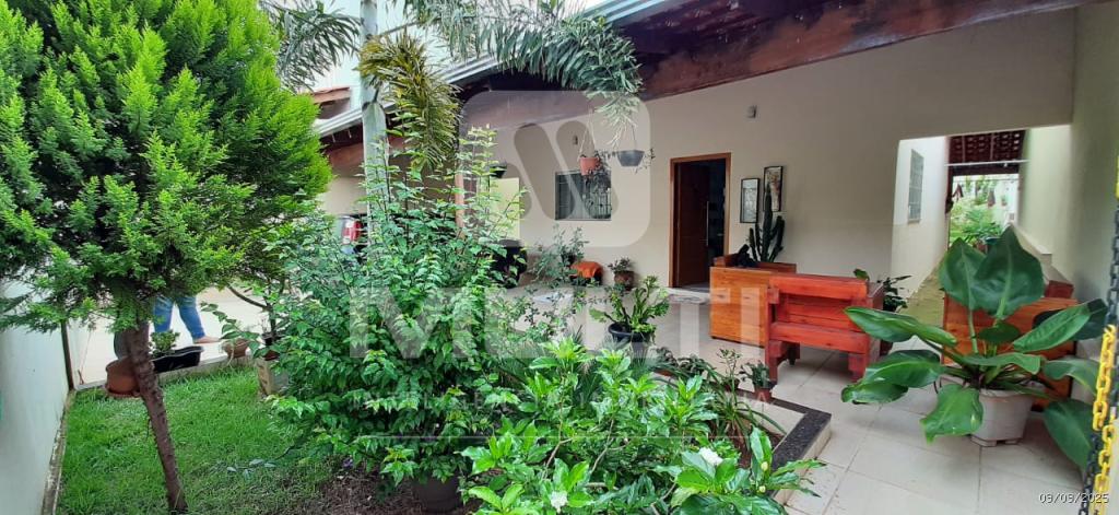 Casa, 3 quartos, 154 m² - Foto 1