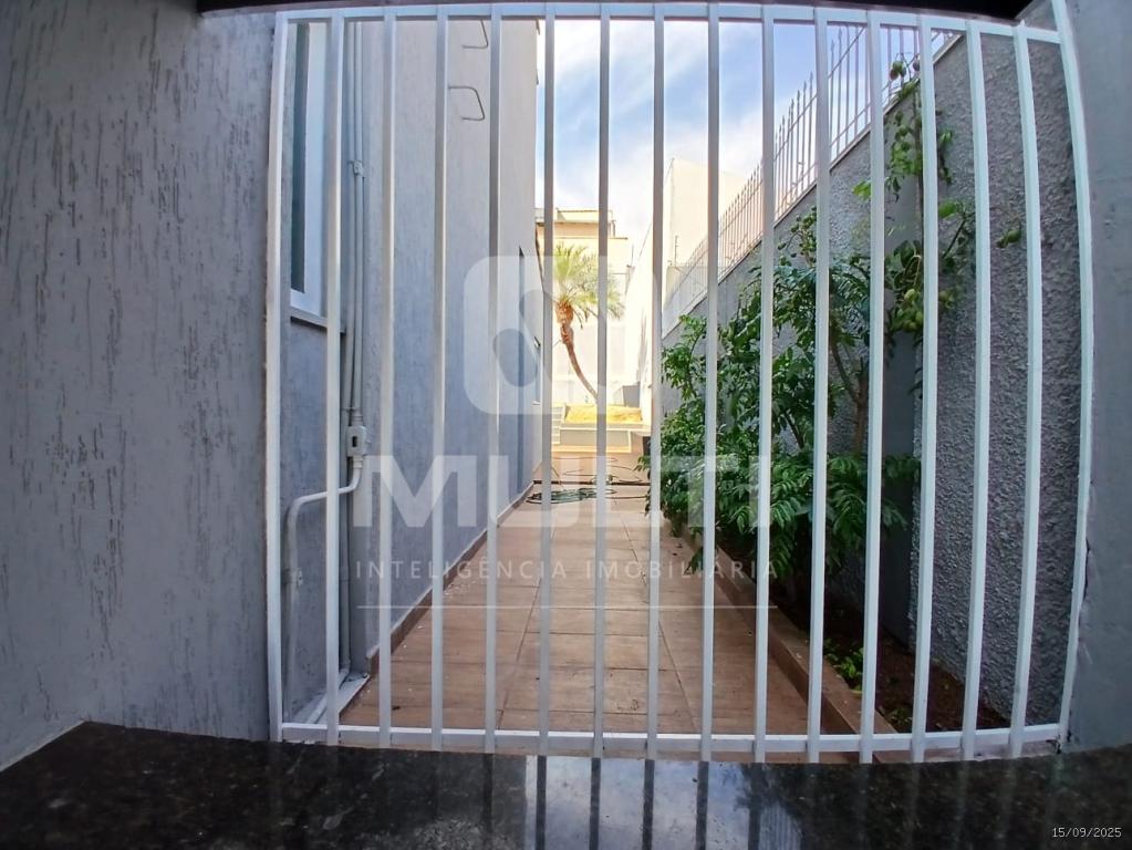 Casa, 3 quartos, 250 m² - Foto 11