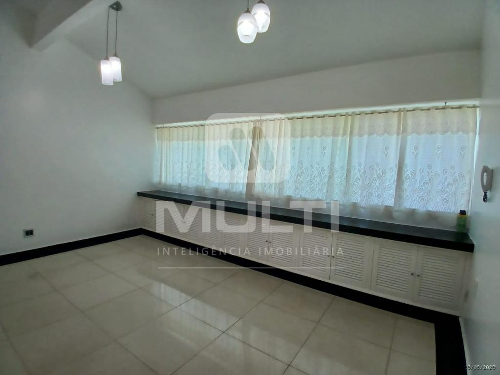 Casa, 3 quartos, 250 m² - Foto 17