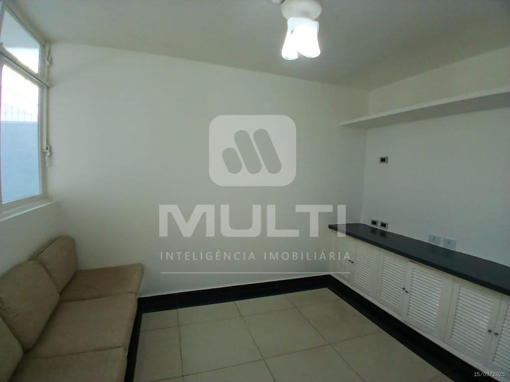 Casa, 3 quartos, 250 m² - Foto 27