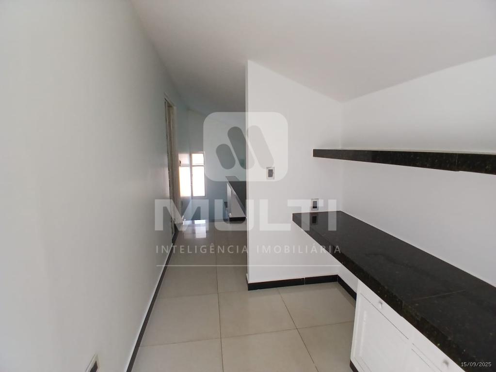 Casa, 3 quartos, 250 m² - Foto 30