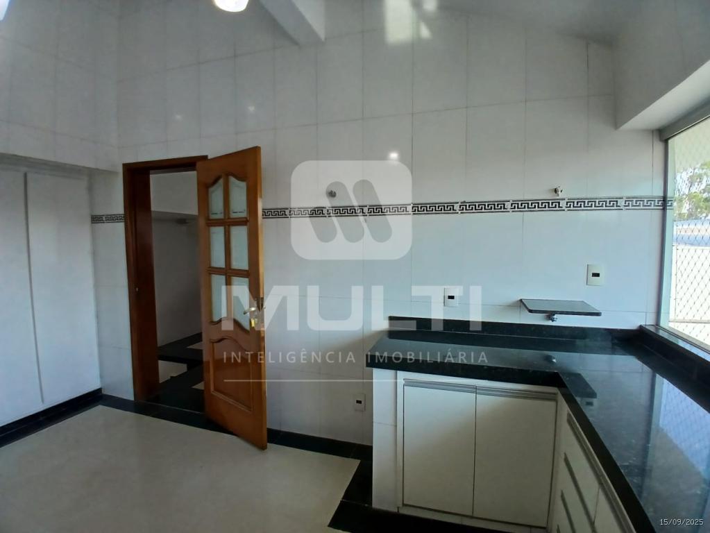Casa, 3 quartos, 250 m² - Foto 46