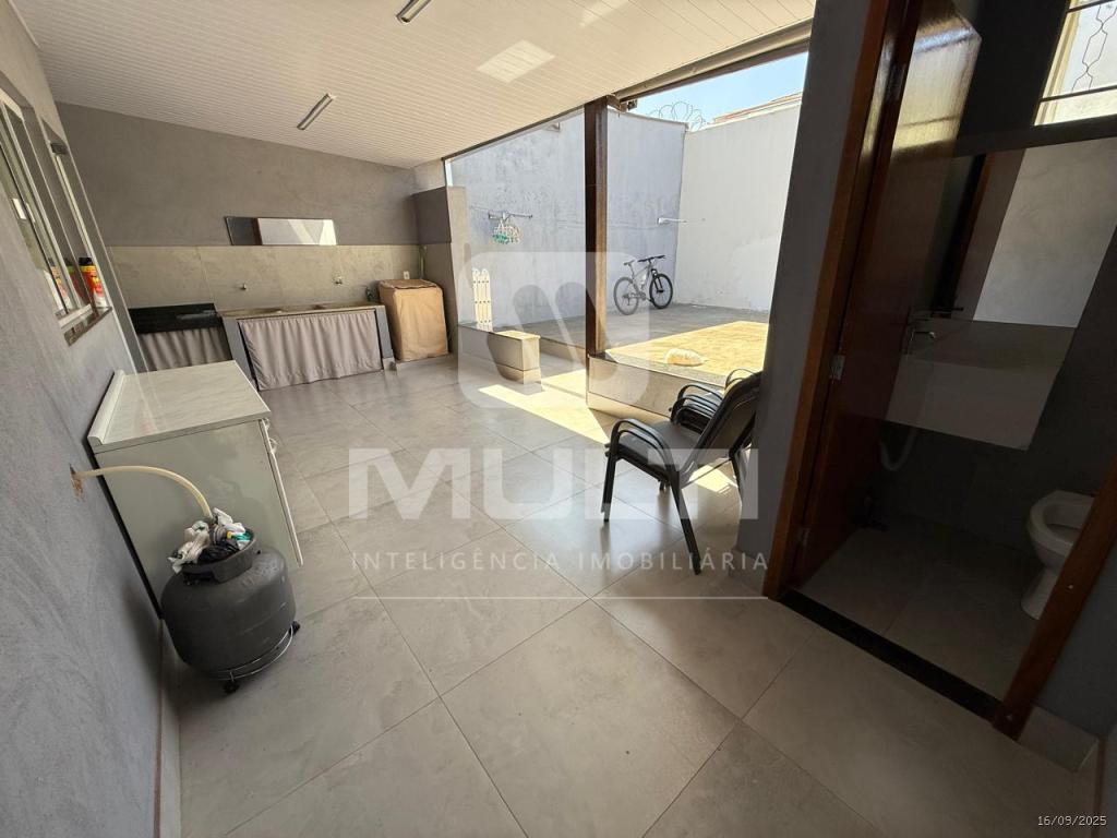 Casa, 3 quartos, 260 m² - Foto 27