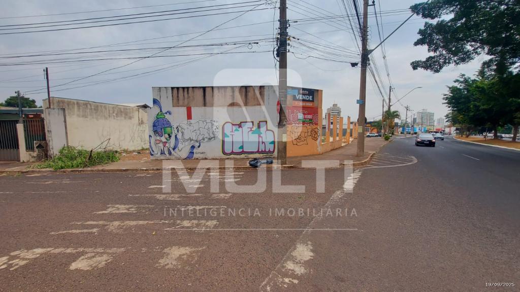 Loteamento e Condomínio - Foto 1