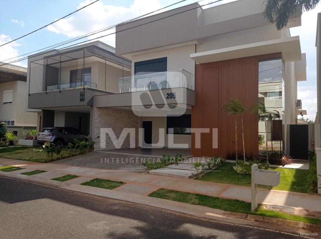 Casa de Condomínio à venda com 3 quartos, 320m² - Foto 20