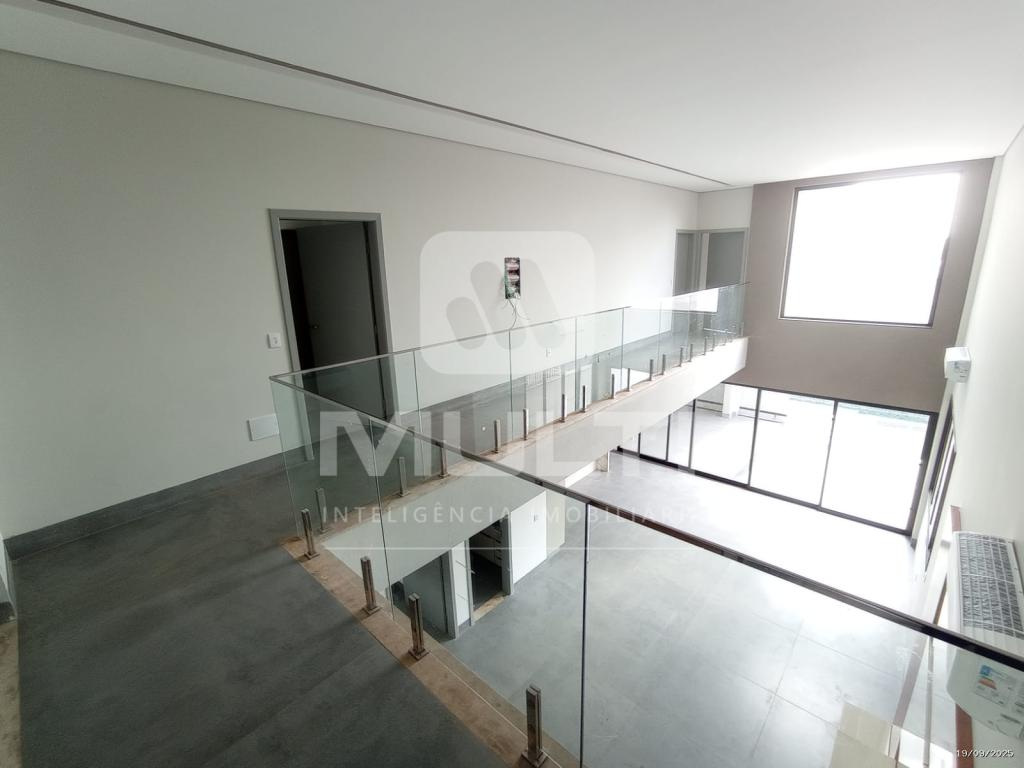 Casa de Condomínio à venda com 3 quartos, 320m² - Foto 22