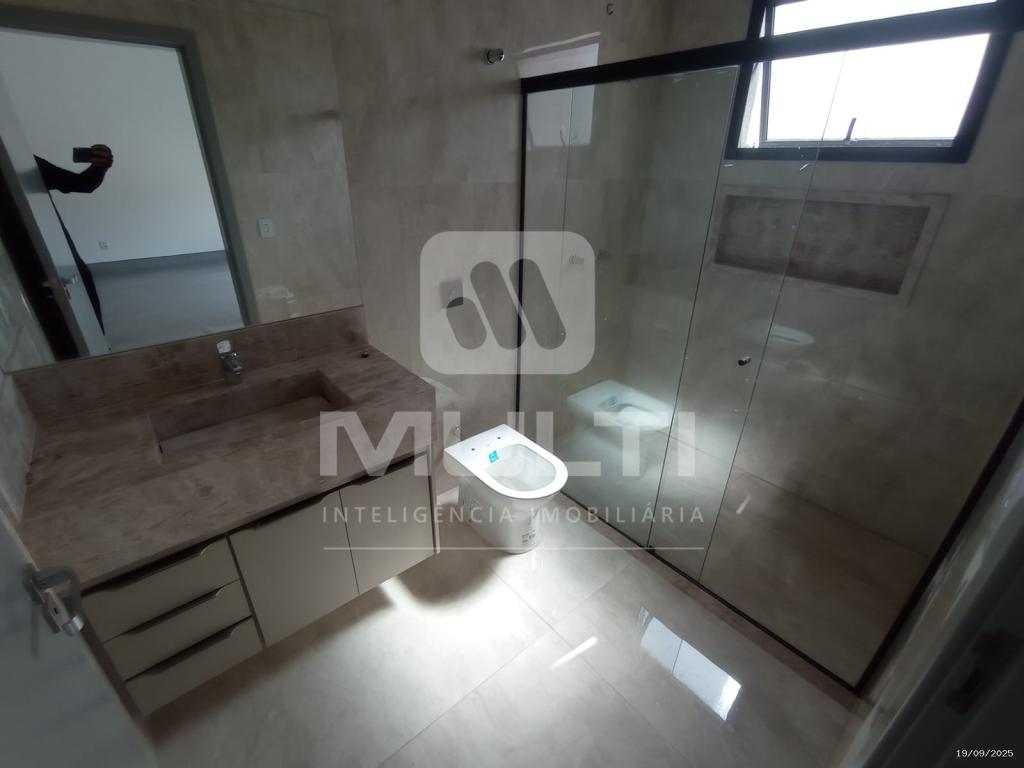 Casa de Condomínio à venda com 3 quartos, 320m² - Foto 26