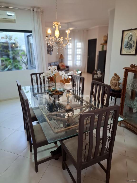 Casa, 3 quartos, 300 m² - Foto 2