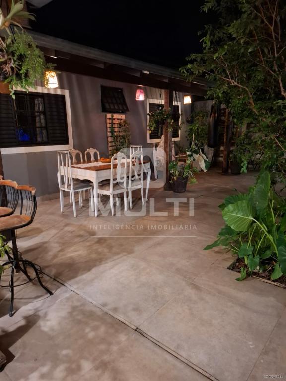 Casa, 3 quartos, 300 m² - Foto 44