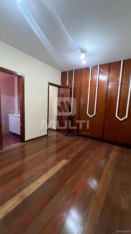 Casa, 6 quartos, 400 m² - Foto 18