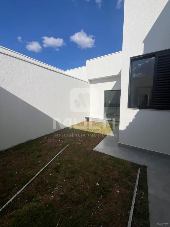 Casa, 3 quartos, 76 m² - Foto 1