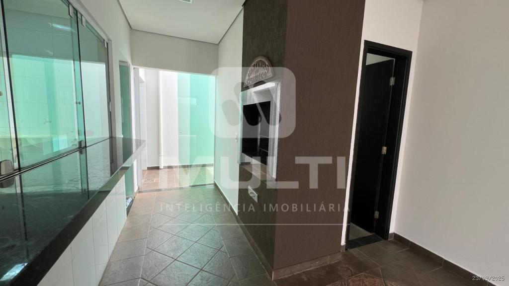 Casa à venda com 3 quartos, 180m² - Foto 9