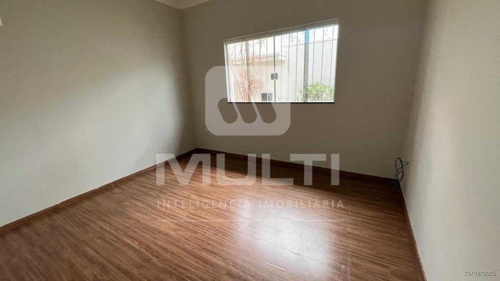 Casa à venda com 3 quartos, 180m² - Foto 15
