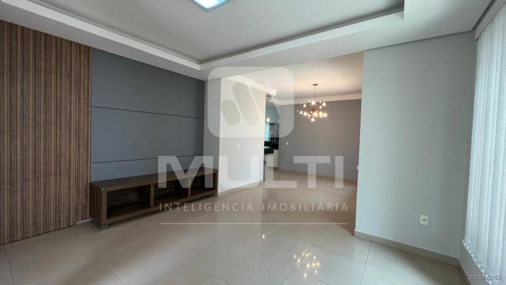 Casa à venda com 3 quartos, 180m² - Foto 20