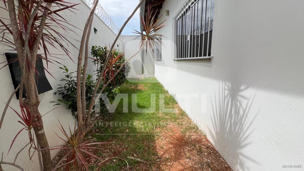 Casa à venda com 3 quartos, 180m² - Foto 22